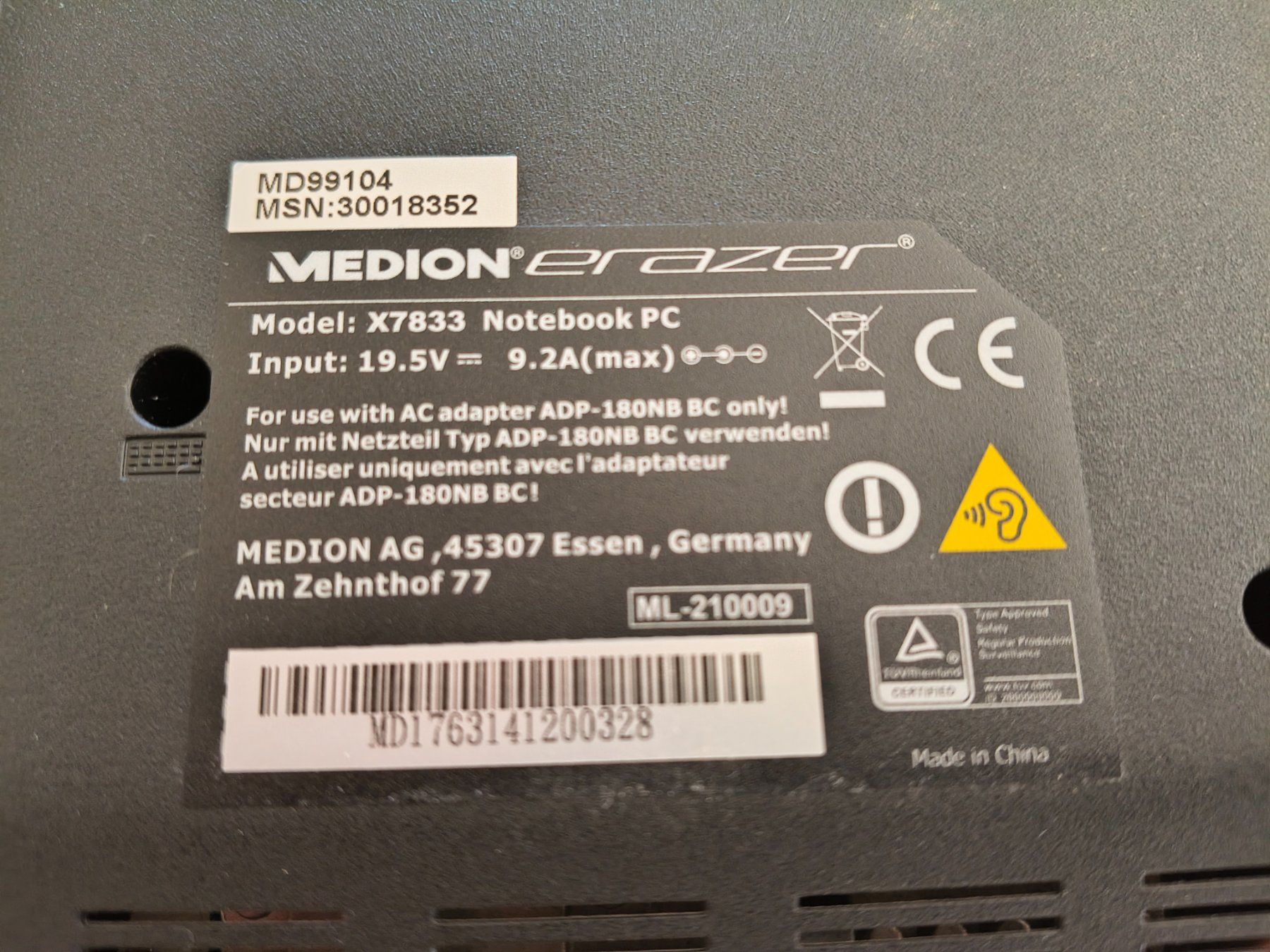 Medion Notebooks: Medion Erazer Gaming Laptop – Gebraucht aus Kägiswil von Pz711 3