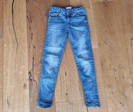 Jeans Zara Gr.140