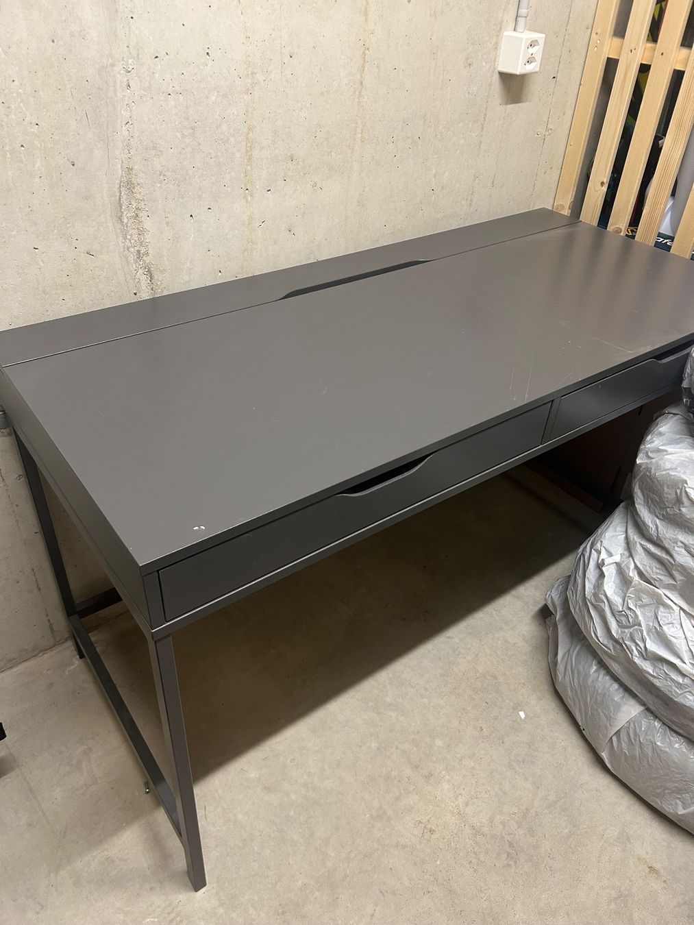 Ikea Schreibtische: Schreibtisch Ikea – Gebraucht aus Münchenbuchsee von LP_Store 3