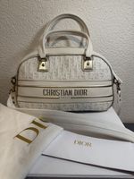 Dior Vibe Bowling Handtasche