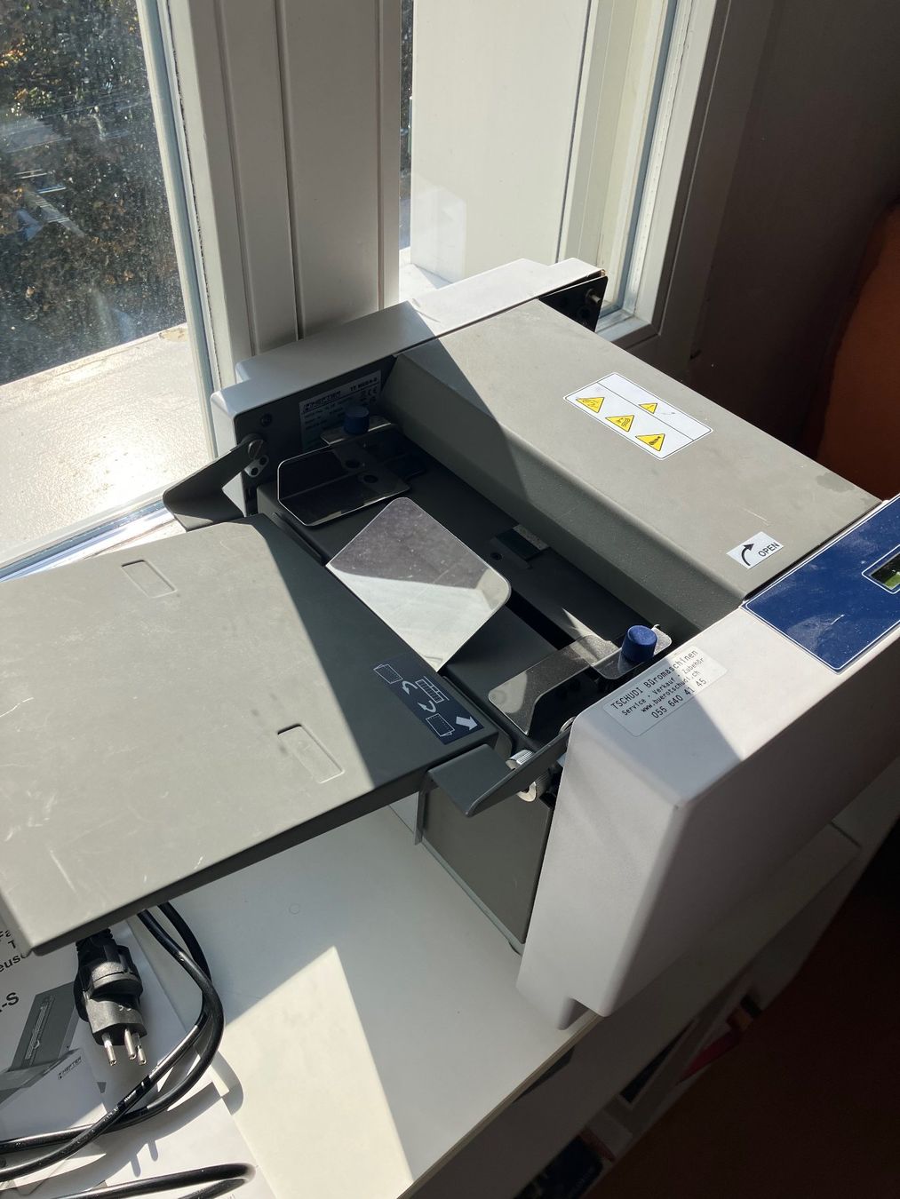 Tutte le macchine: Tisch Falzmaschine Hefter TS Mega S – Usato da Walchwil venduto da Sunchaser11 5