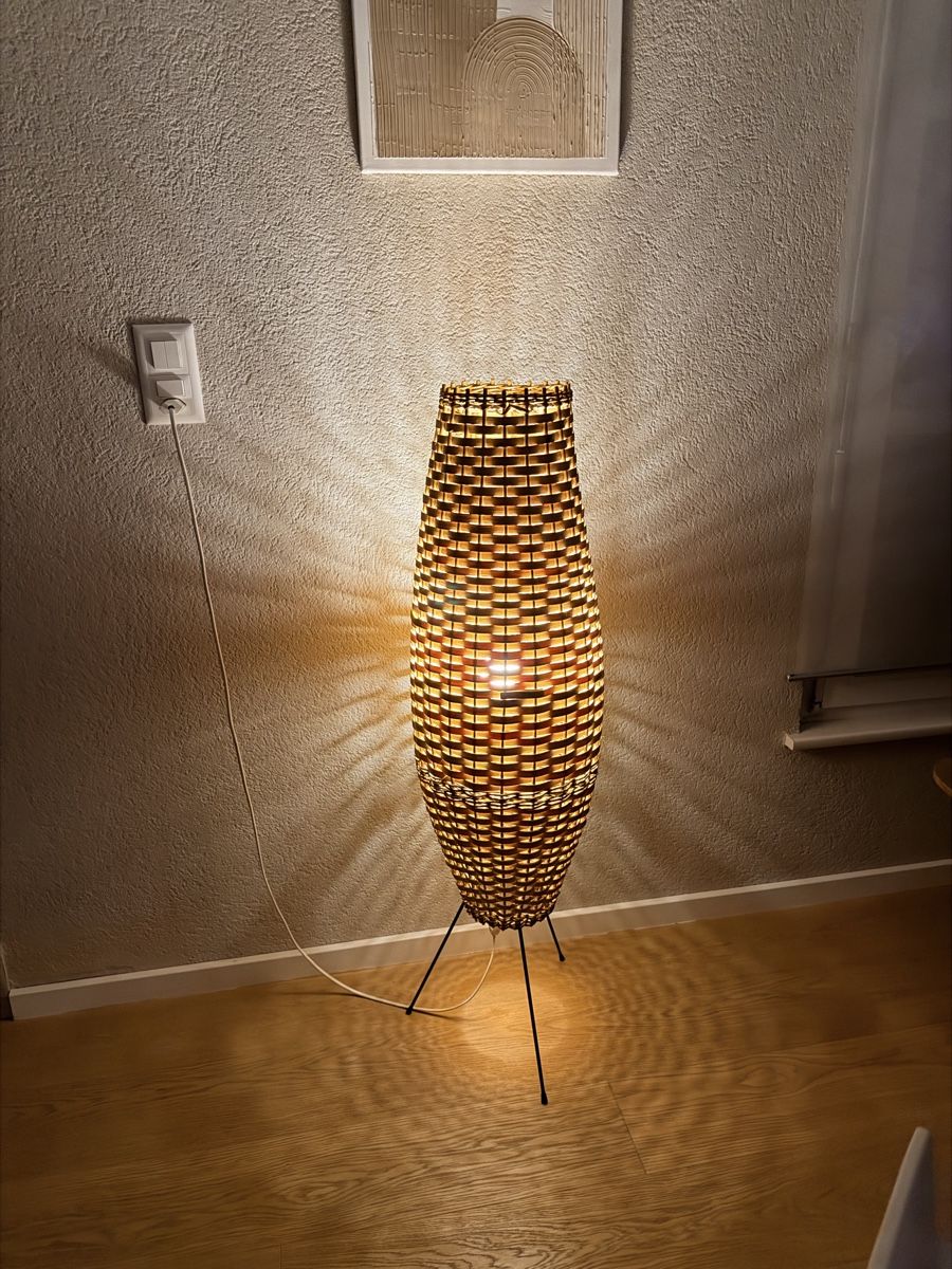 Lampen: Retro-Stehlampe aus echtem Rattan – Gebraucht aus Pratteln von pralienchen293 2