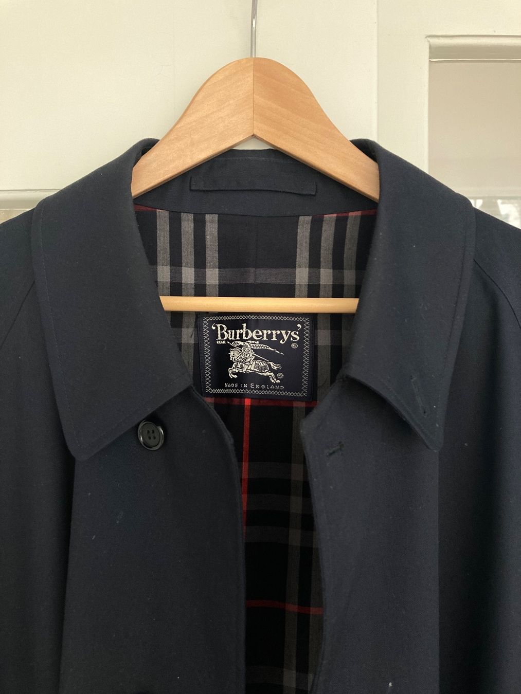 Burberry Cappotti: Burberry Trench Coat – Usato da Basel venduto da RAYAH 3