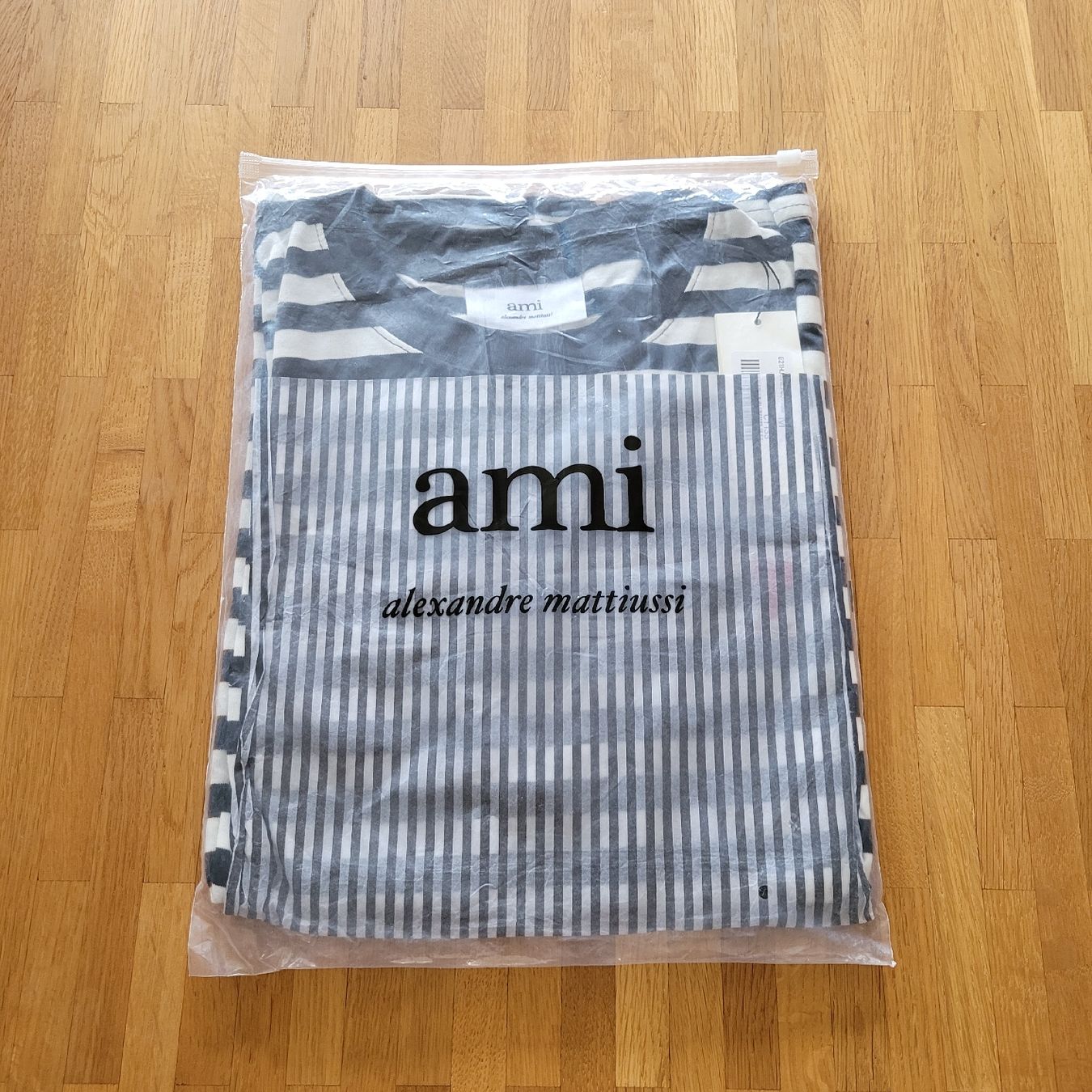 T-shirt: AMI Paris T-Shirt Gr. M – Nuovo e nell'imballaggio originale da Triengen venduto da noa_m5nl 4