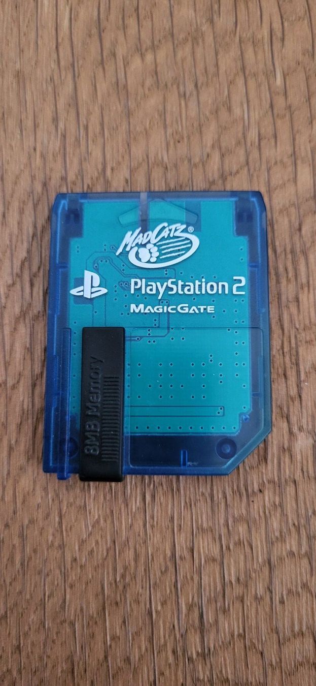 Sony Memory unit & Memory card: Playstation 2 Memory Card Mad Catz 8 GB – Usato da Münsingen venduto da DigitaleSpielecke