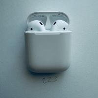 Original Apple AirPods 2 Gen. Wireless Kopfhörer & Case