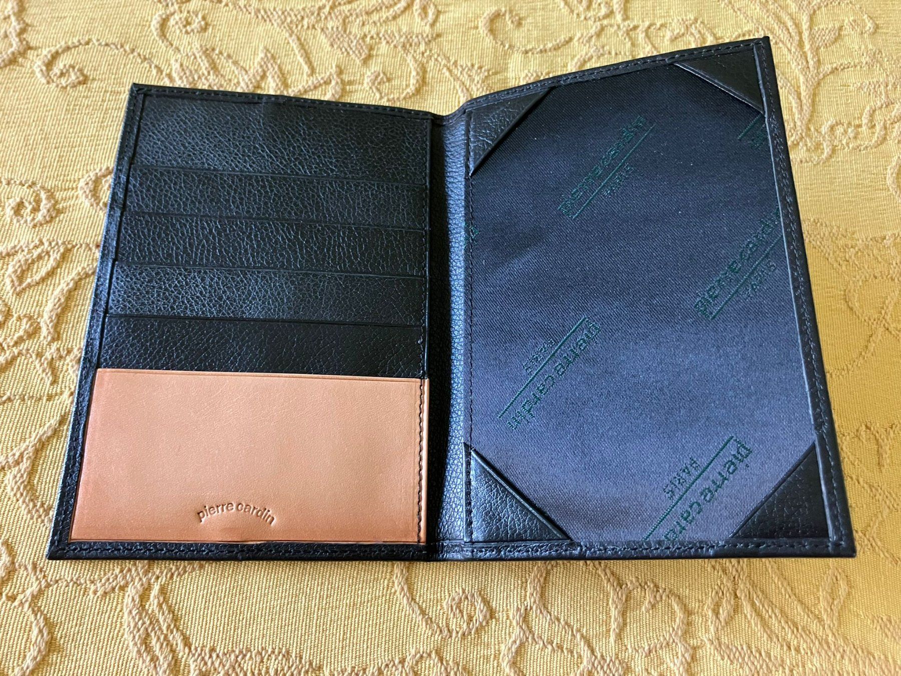 Altro in  Abbigliamento & Accessori: Porta documenti Pierre Cardin – Usato da Melano venduto da H-Sara 2