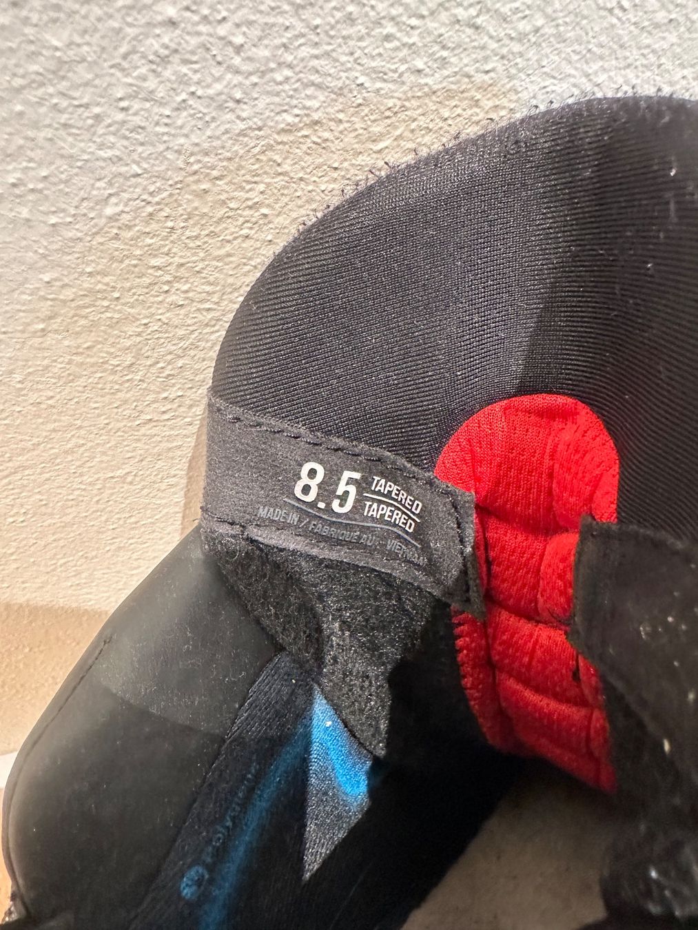 Ccm Schlittschuhe: Eishockeyschlittschuhe CCM Jetspeed FT6 Pro gebraucht – Gebraucht aus Küsnacht ZH von mos_25pb 3