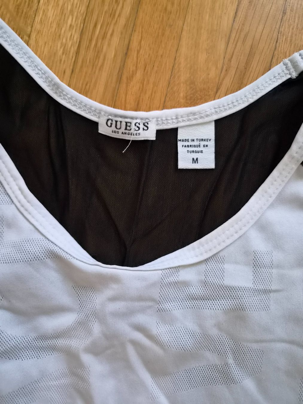 Guess Top: Canotta sport Guess – Usato da Agno venduto da siuxy 2