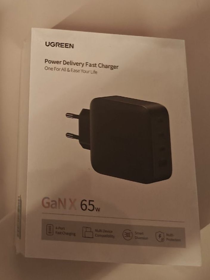 Ugreen Ladegeräte: Ugreen Schnellladegerät 65 W – Neu und originalverpackt aus Küssnacht am Rigi von N1c0las