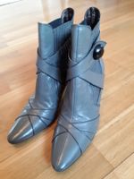 Top MIU MIU Leder Stiefeletten Damen Grau 36.5
