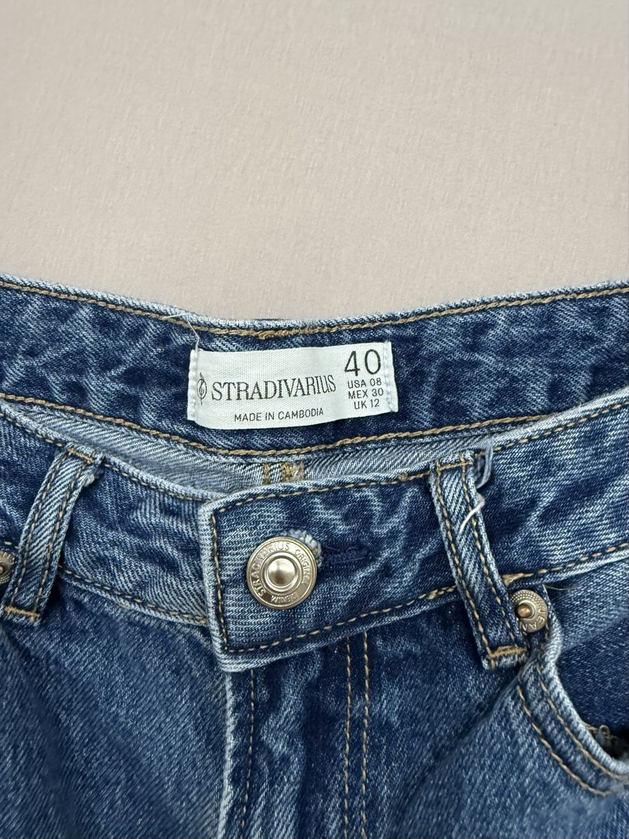 Stradivarius Jeans: Jean Stradivarius bleu taille 40 bon état – Gebraucht aus Granges VS von coraliegrd5 2