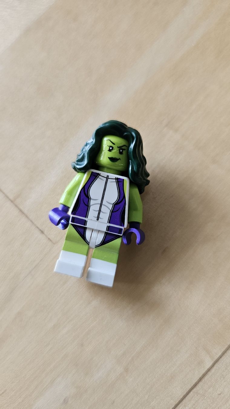 Lego Kit di costruzioni: Lego Marvel Super Heroes She Hulk – Usato da Hinwil venduto da Manife