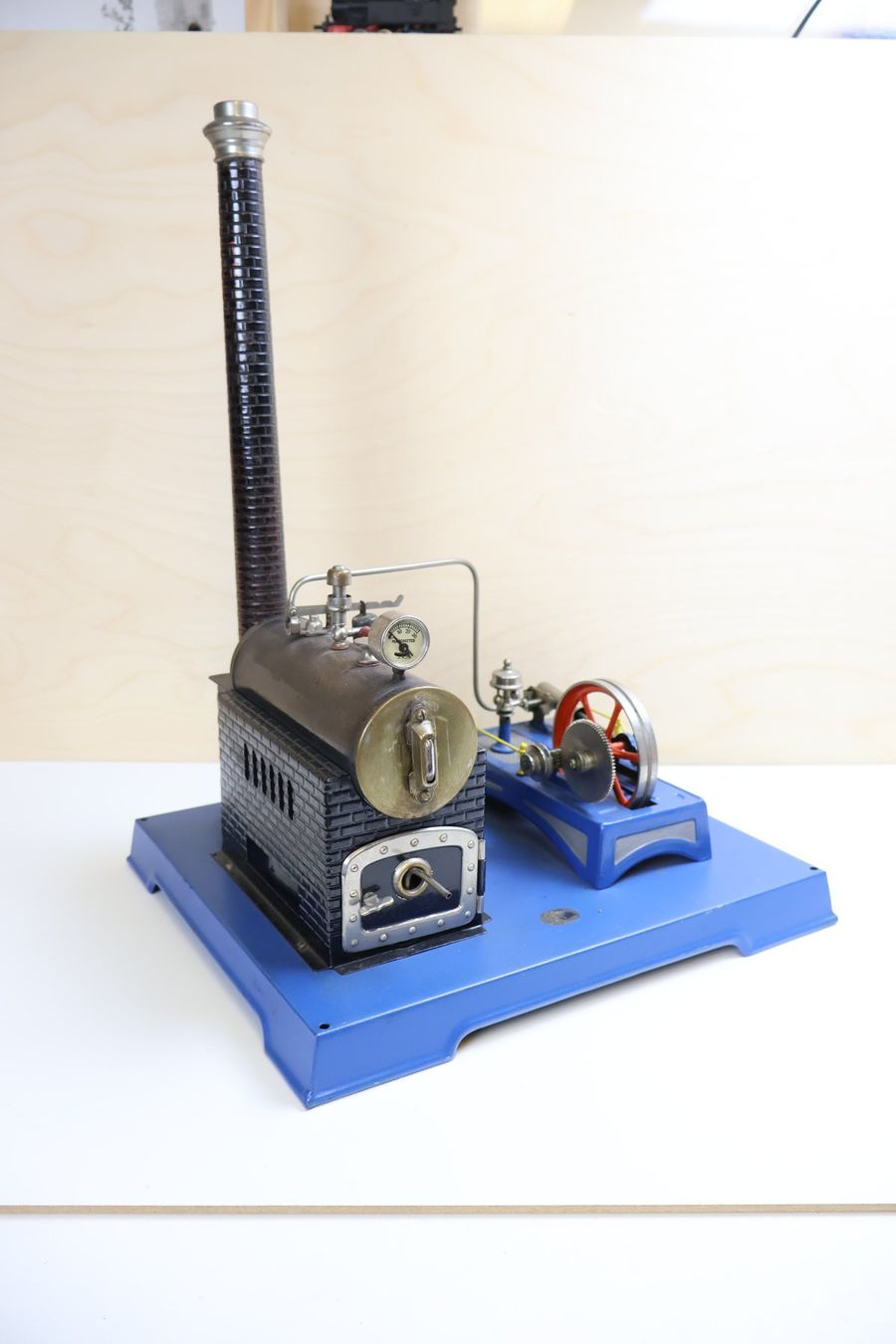 Märklin Kit di modellismo & Modellini statici: Märklin Dampfmaschine Antik – Usato da Winterthur venduto da Monstera 4
