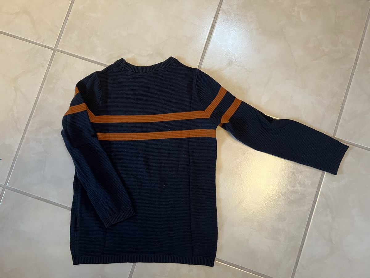 Pulls et sweat-shirts: Pullover Gr. 134/140 – D'occasion à Wallisellen par SPKWichtel 1