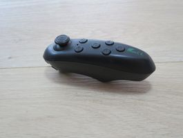 Kleiner Bluetooth Joystick / Fernbedienung für Handy, Tablet