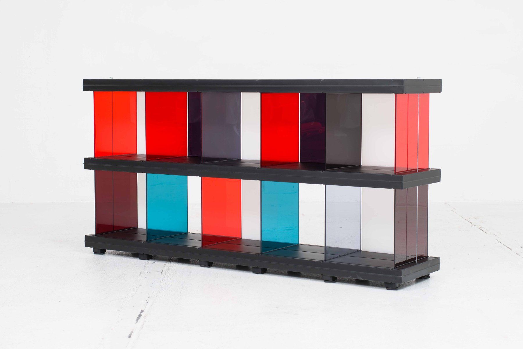 Vitra Cassettiere: Vitra Self Sideboard von Ronan & Erwan Bouroullec – Usato da Zürich venduto da STUZH38 2