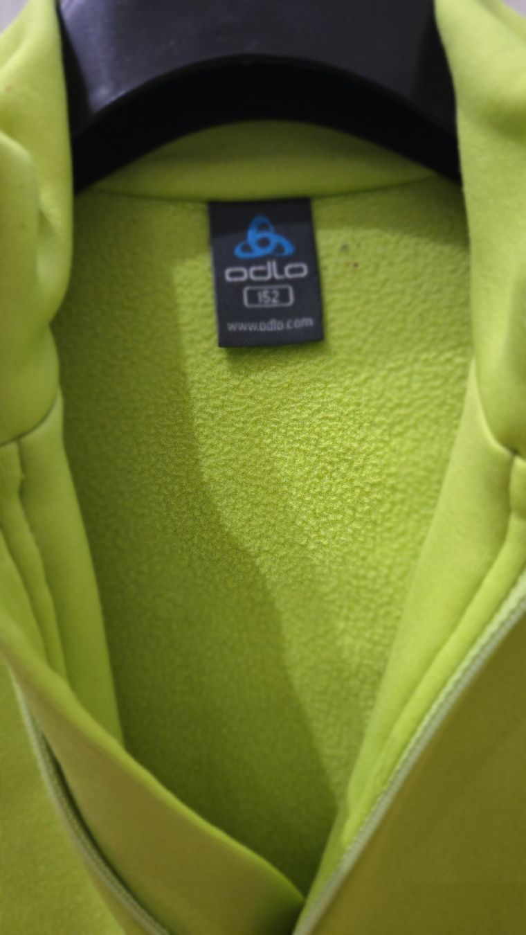 Odlo Maglioni & Felpe: Pull Odlo enfant hiver ski vert fluo taille 152  – Usato da Valeyres-sous-Rances venduto da Untitled 3