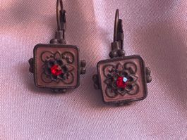 Schöne Ohrhänger Ohrringe mit rosa/rot