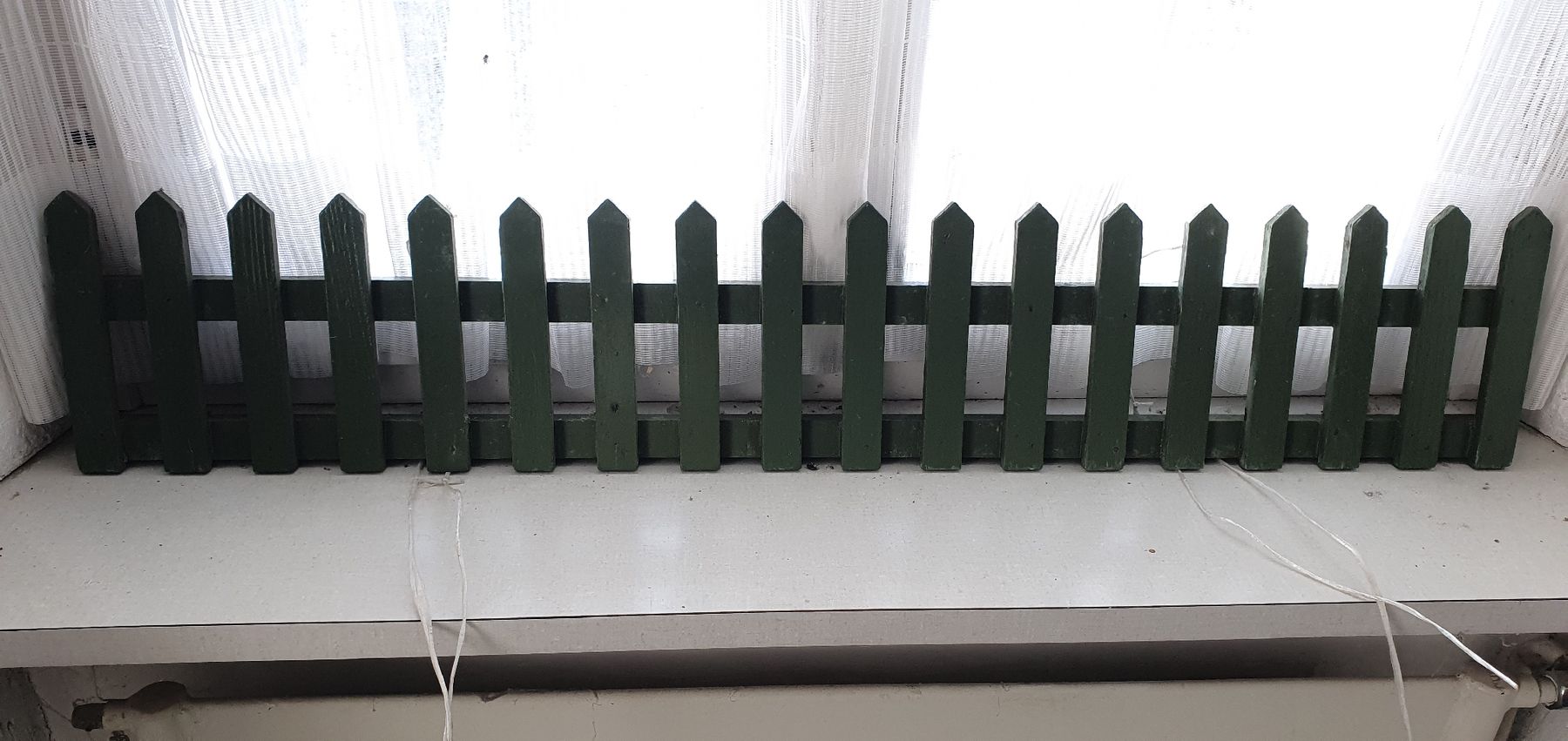 Tutte le decorazioni: Fensterbankabschluss – Usato da Bözberg venduto da markmcge