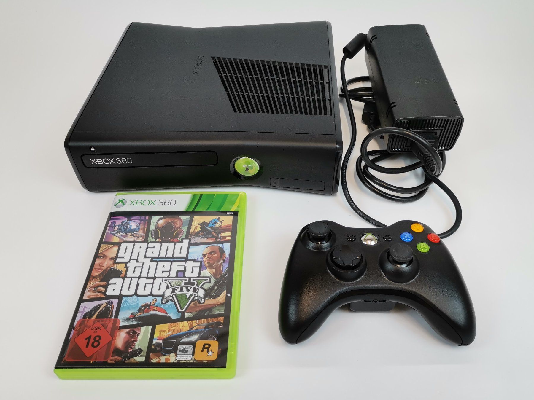 Microsoft Konsolen: Microsoft XBOX 360 S (250 GB) - inkl. Controller – Gebraucht aus Schaffhausen von Restwert_SH