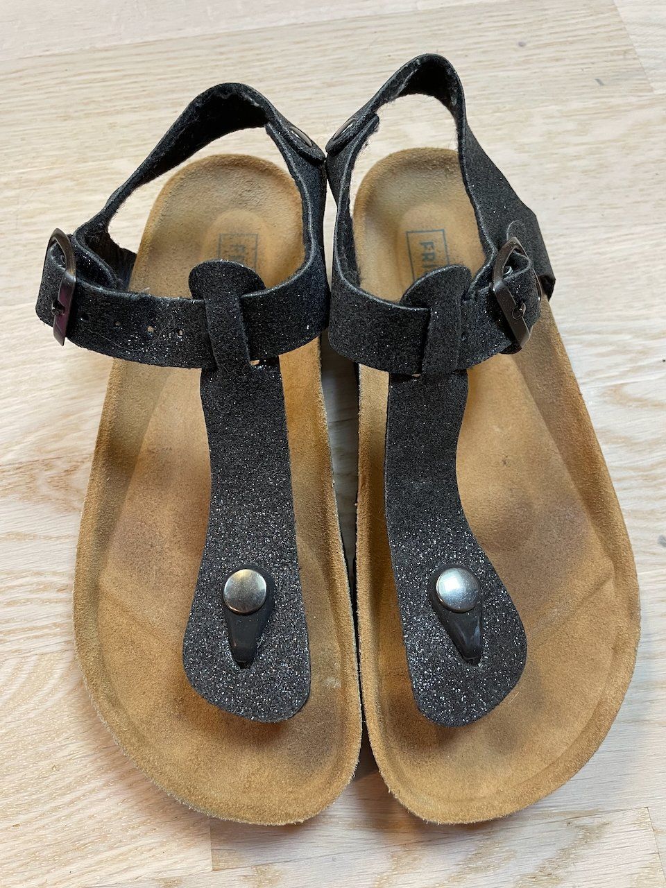 Friboo Scarpe per ragazzi: FRIBOO Sandalen Grösse 35 – Usato da Zürich venduto da 0parker0