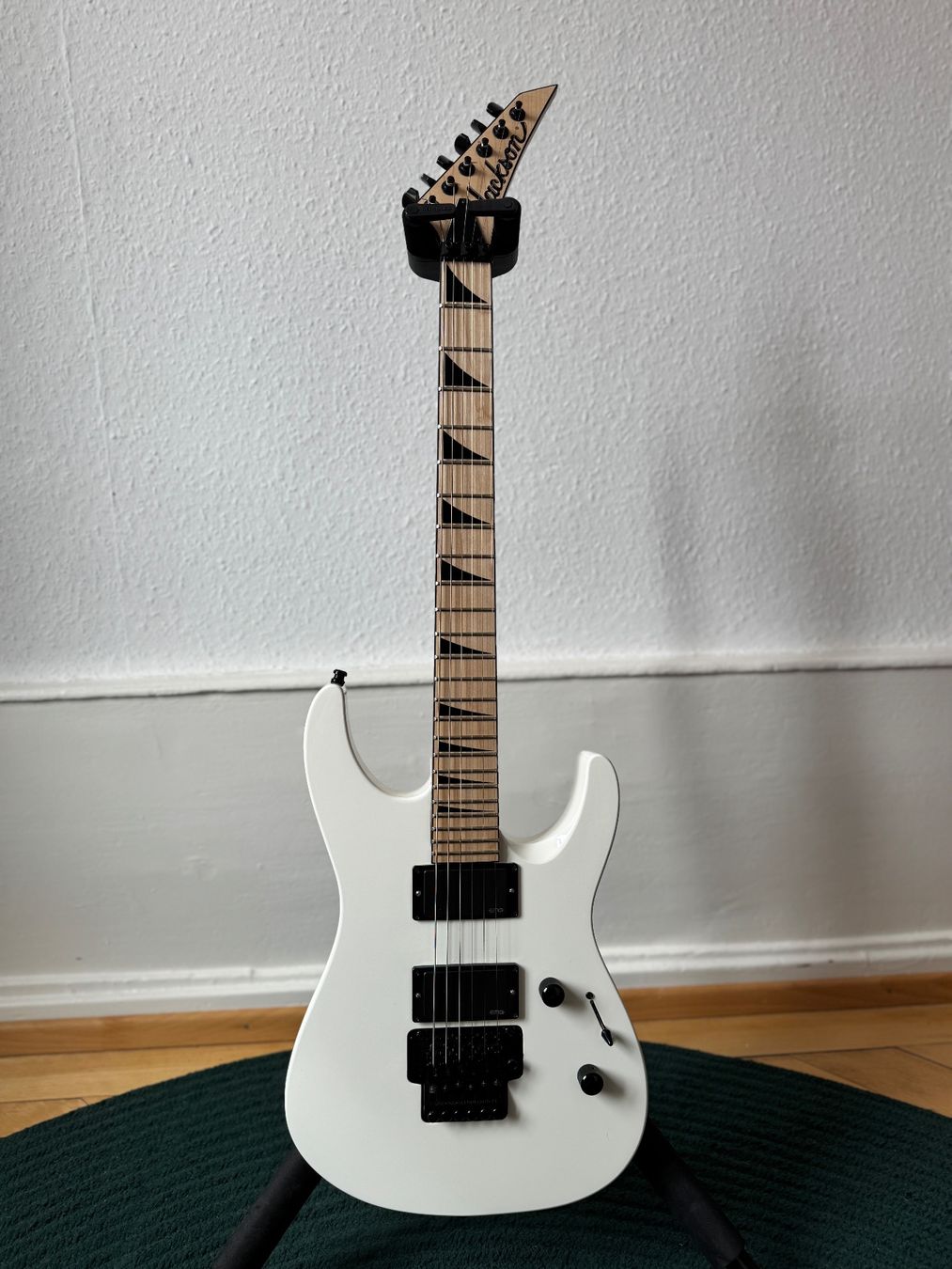 Jackson Strumenti musicali: Jackson DK2M Made In Japan – Usato da La Chaux-de-Fonds venduto da Allan_Schaller