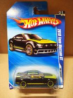 Hot Wheels 2010 Ford Mustang GT