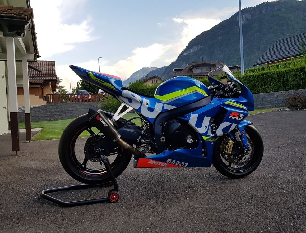 Suzuki Strada: Suzuki GSX-R 1000 L4 – Usato da Vouvry venduto da flo_7cm2 2