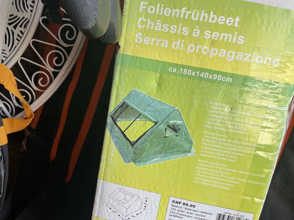 Forni: Gemüsehaus zu verkaufen  – Usato da Rudolfstetten venduto da Besimi555