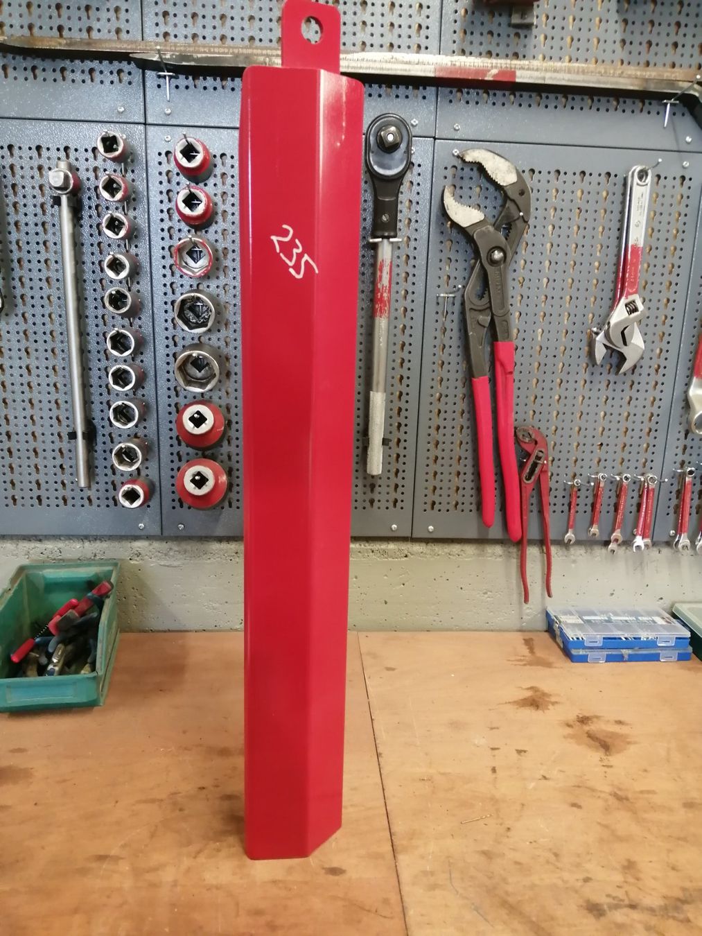 Takeuchi Escavatori: Zylinderschutzblech Takeuchi TB 235-1 – Nuovo (secondo la descrizione) da Büren an der Aare venduto da rentus
