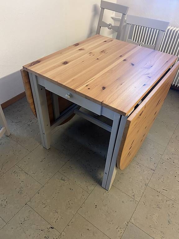 Tavoli: Klapptisch in Landhausoptik – Usato da Utzenstorf venduto da Christa.3427 1