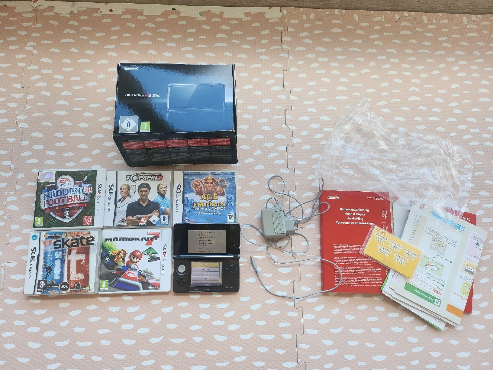 Nintendo Consoles: Nintendo 3DS + 5 jeux – D'occasion à Sion par Oel2pol 2