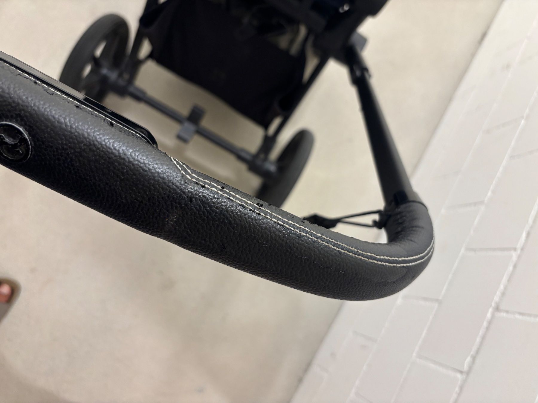 Cybex Poussette: Cybex Platinum pram and Cloud – D'occasion à Jona par oab_d9qm 7