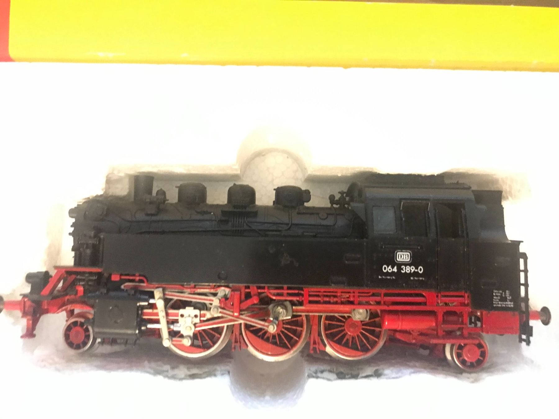 Fleischmann Modelleisenbahnen: Fleischmann DB Dampflokomotive BR 64 – Gebraucht aus Luzern von mey_s13