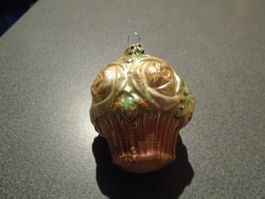 Weihnachtskugel Cup-Cakes, grün/eierschalenweiss/goldfarbig