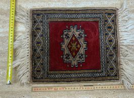 Kleiner handgeknüpfter Orientteppich Miniatur ca. 35 × 25 cm