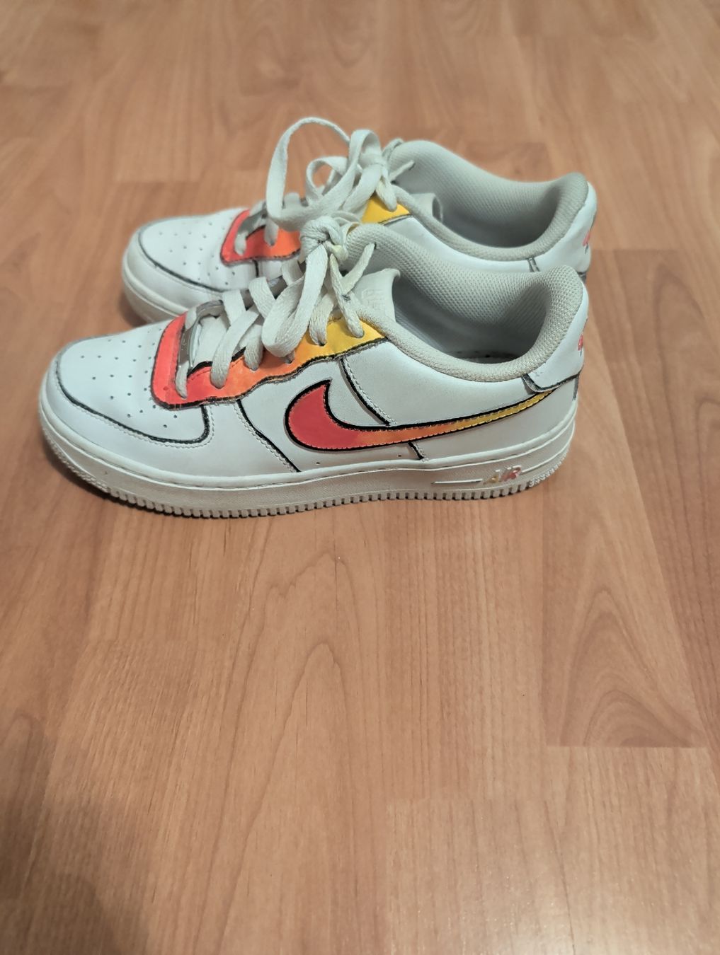 Nike Herrenschuhe: Handbemalte Nike Air Force 1 - Einzigartig und stylisch! – Gebraucht aus Lachen SZ von flo_nyj8 1