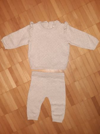 Newborn-Set Pullover + Hose beige Gr. 62 (C&A)