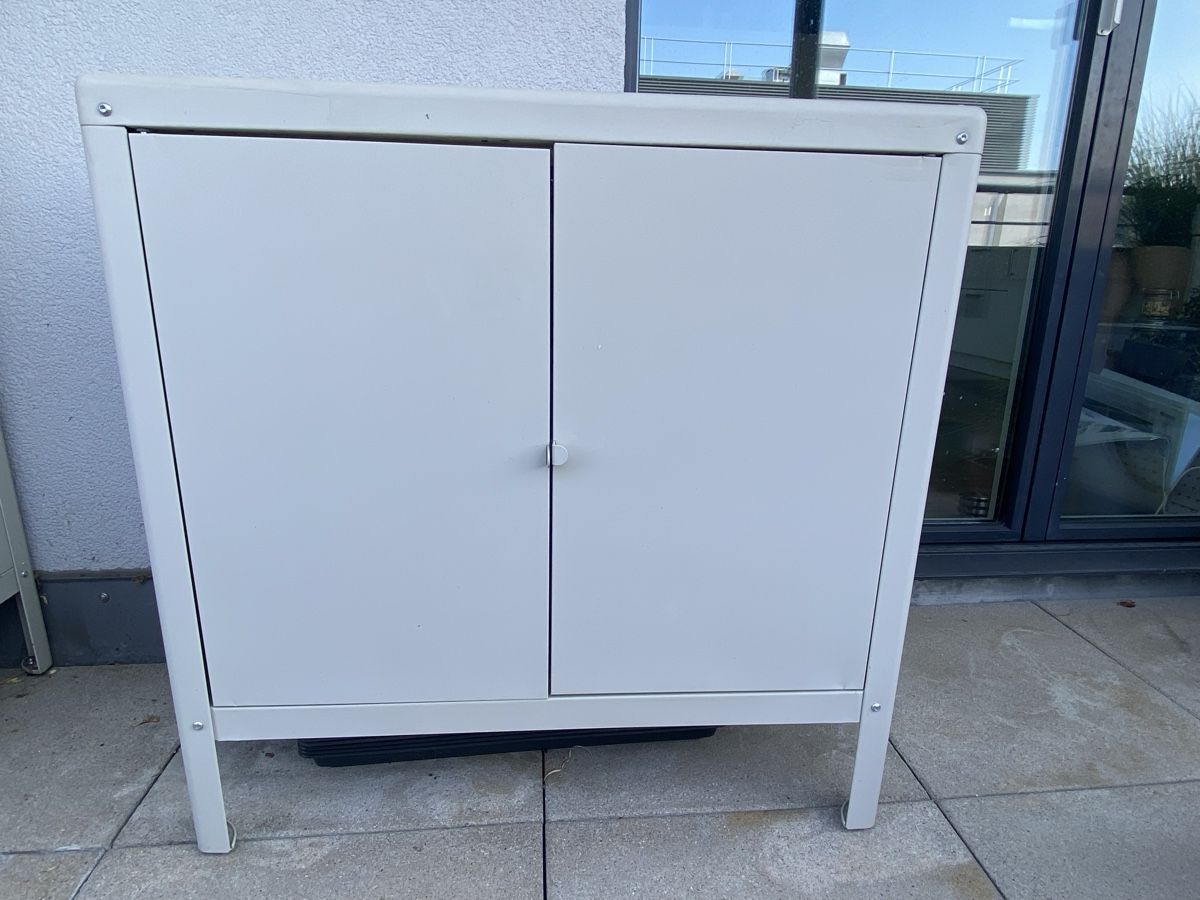 Armadi: Schrank Kolbjörn von IKEA – Usato da Winterthur venduto da WTobi