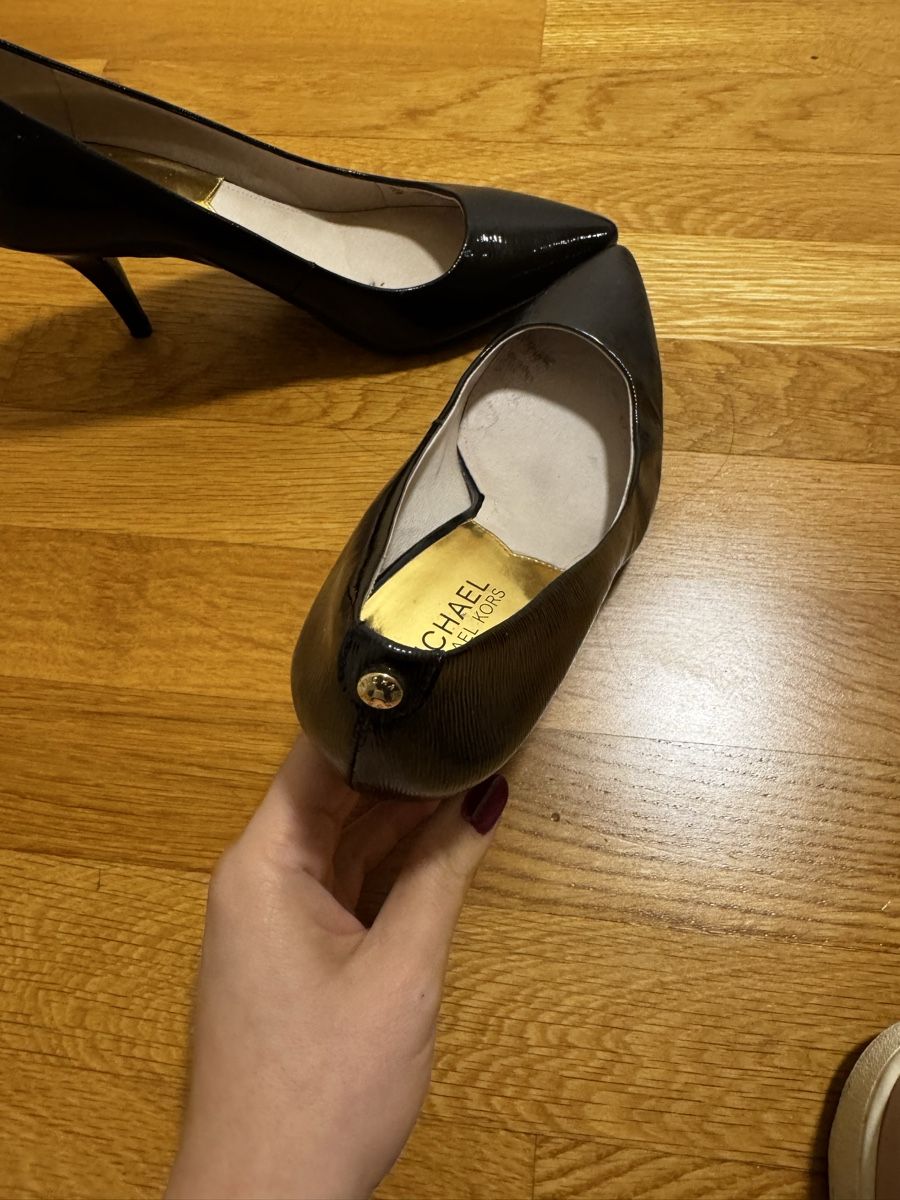 Michael Kors Scarpe da donna: Heels Michael Kors size 39 – Nuovo (secondo la descrizione) da Biel/Bienne venduto da Clau____dia95 2