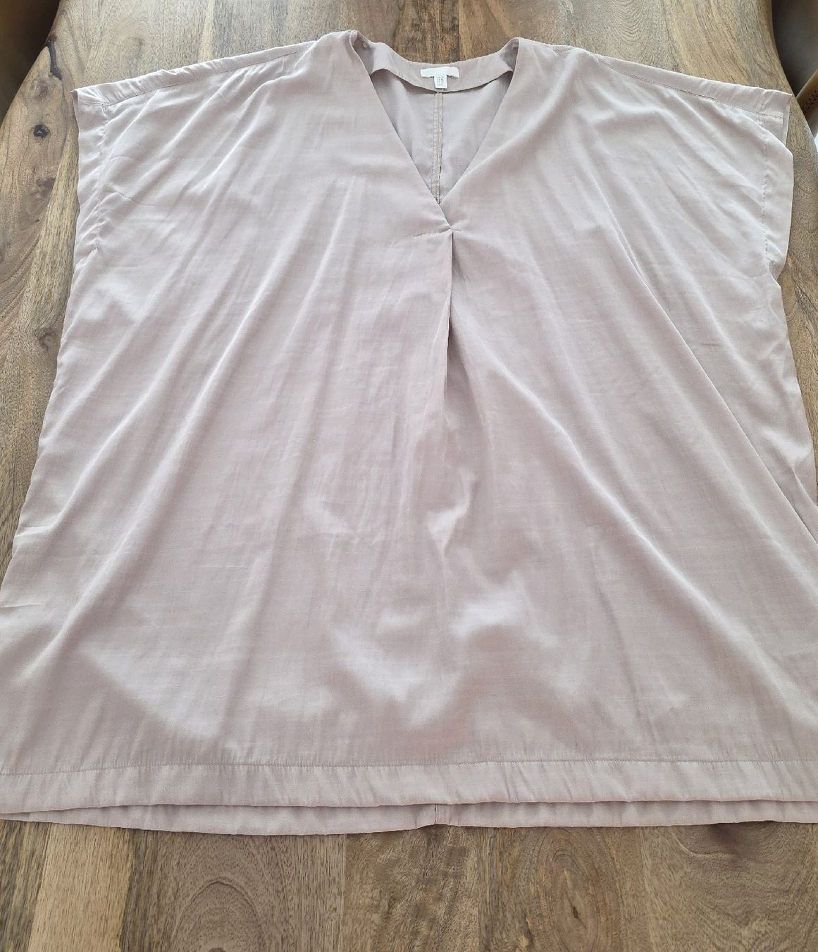 H&M Robes: H&M Kleid V-Ausschnitt Oversize XL  – Neuf (Voir description) à Rheinsulz par Gilea 7