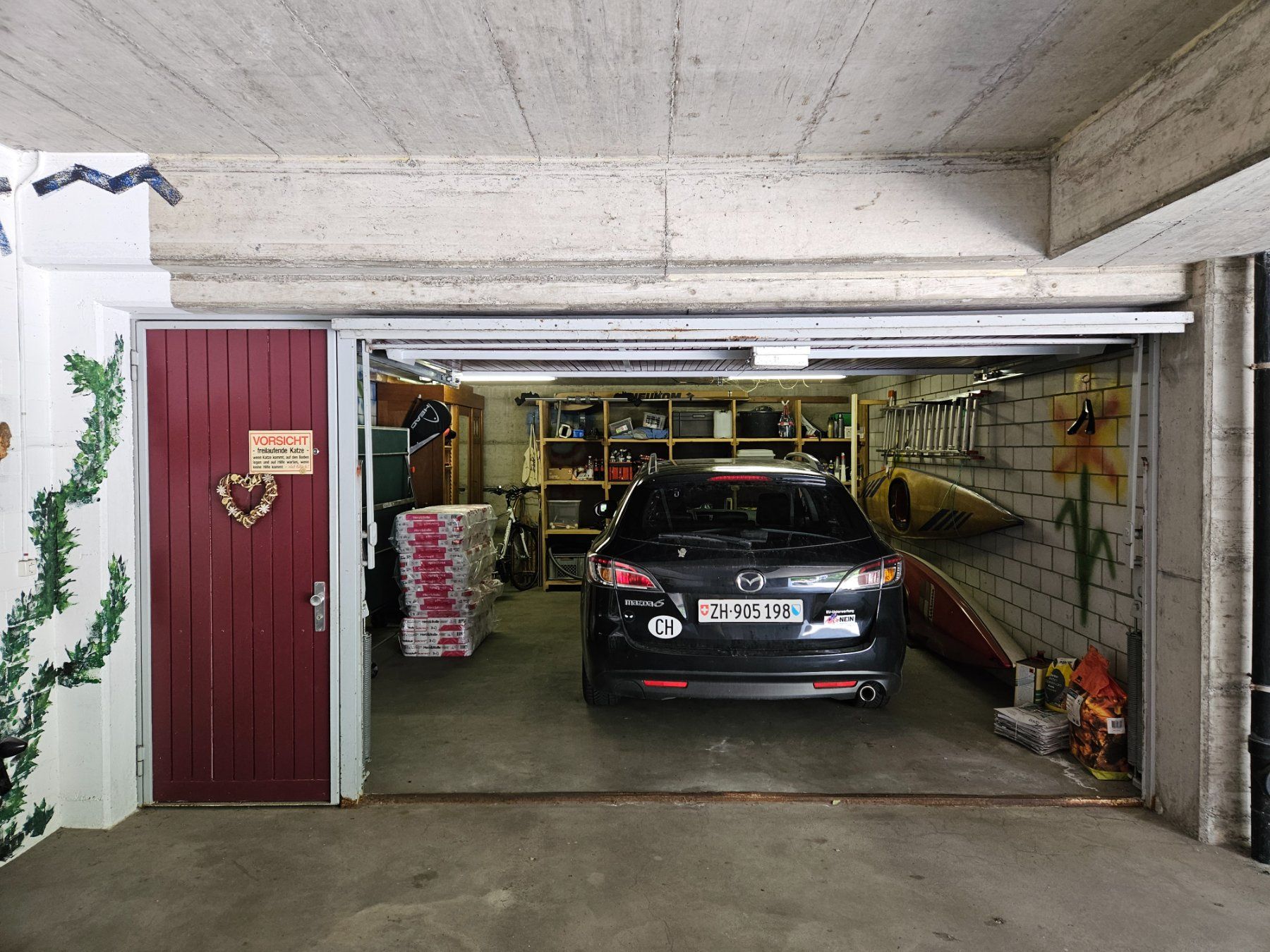 Porte: Gebrauchtes Garagentor fast zu verschenken, mit Antrieb – Usato da Flurlingen venduto da pow_x8g6 5