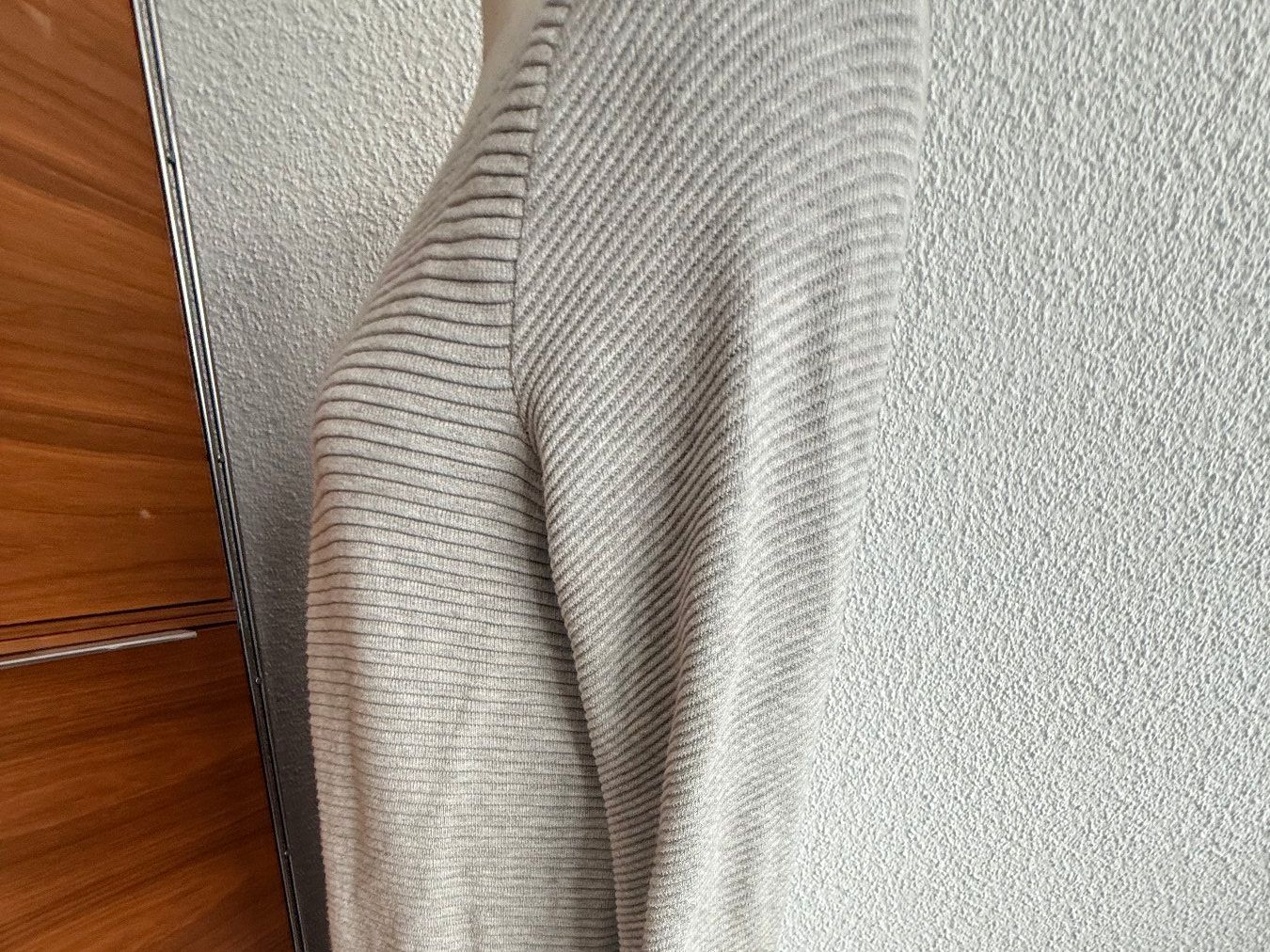 Giacche: Street One Strickjacke Longjacke Gr. 36 hellgrau Viskose – Usato da Kirchdorf AG venduto da coco123 2