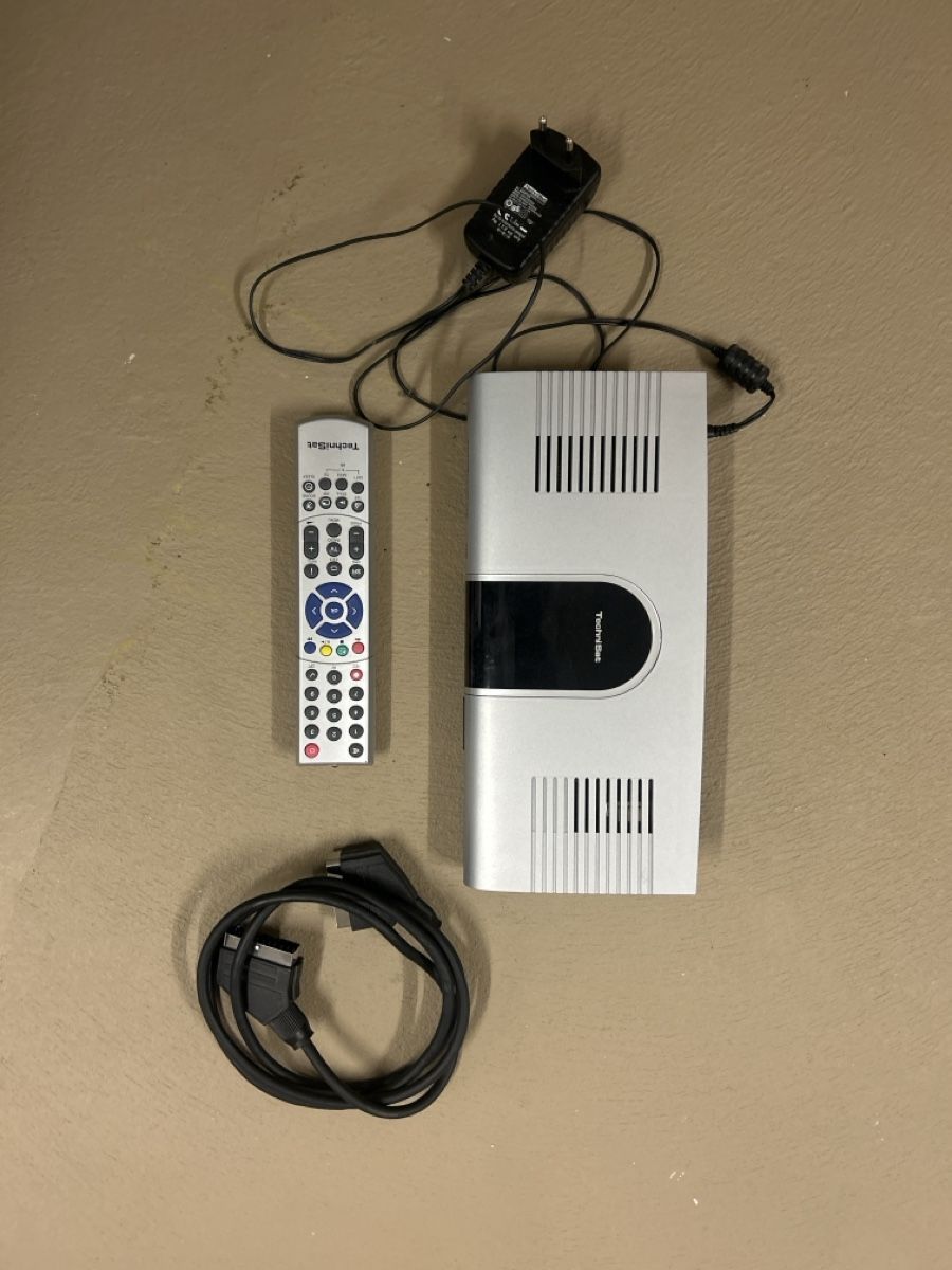 Technisat Récepteurs: TechniSat HD VAC Receiver – D'occasion à Romanshorn par Engel22
