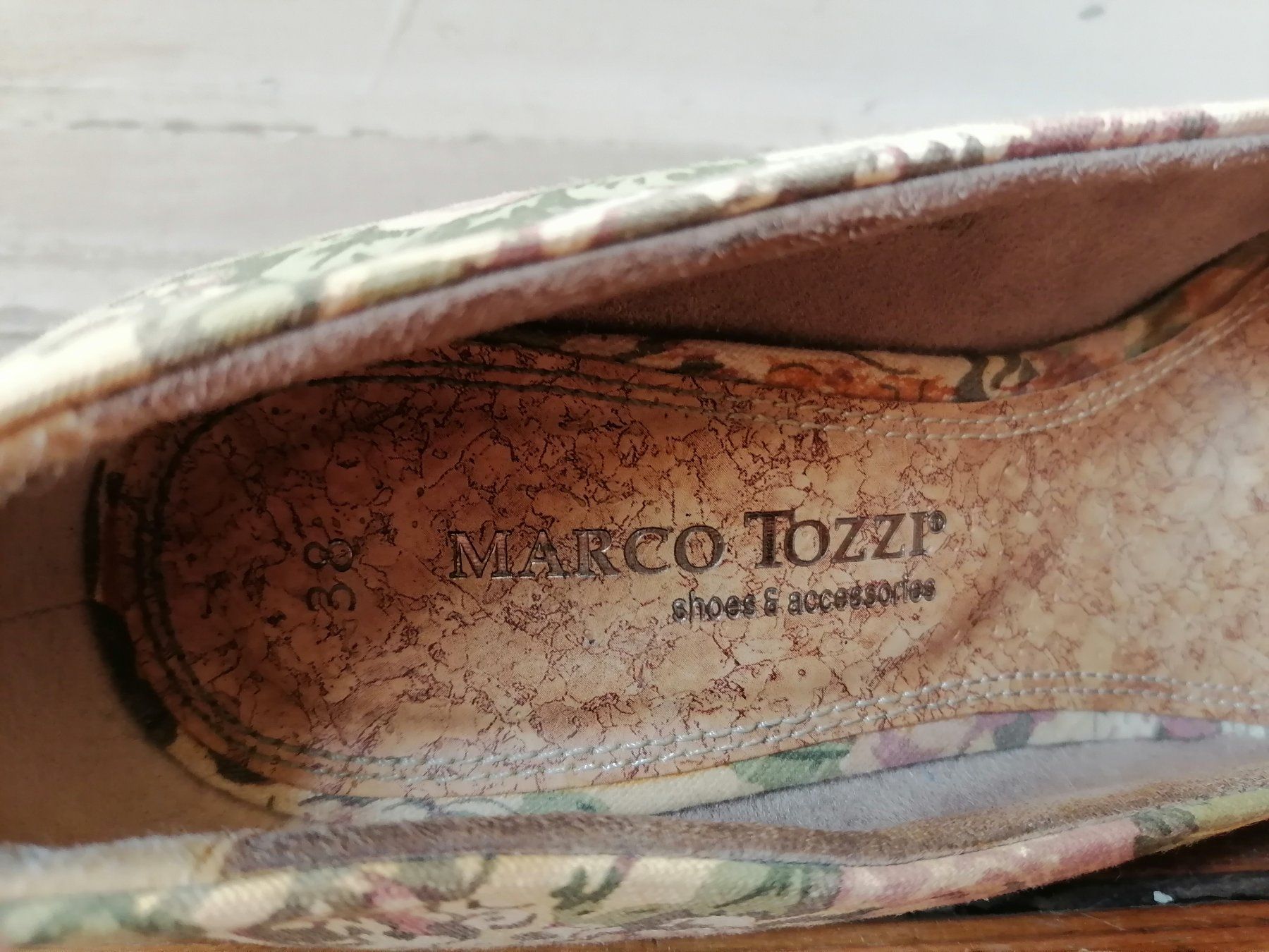 Damenschuhe: Marco Tozzi, Stoff und Kork, Grösse 38 – Gebraucht aus Basel von Melodrom 2