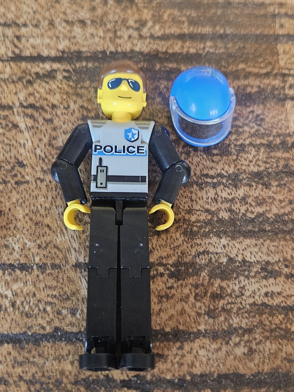 Lego Baukästen: lego figurine tech029a Technic Figure Black Legs,  – Gebraucht aus Confignon von Ecrofigs 1