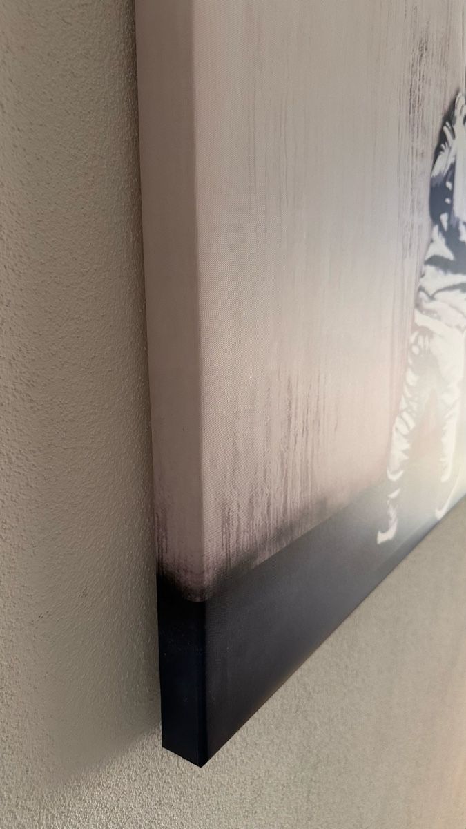 Poster & Bilder: Leinwandbild "Banksy" Kind mit Graffiti Wandbild  – Neu (gemäss Beschreibung) aus Rheinfelden von summerwine1 1