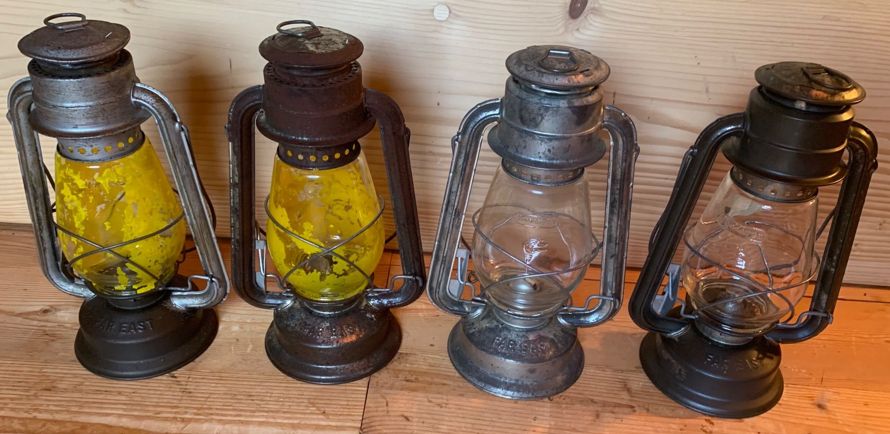 Lampes & Eclairage: 4 Petrollaternen Chalwyn der CH Armee – D'occasion à Goldingen par Bergler012 2