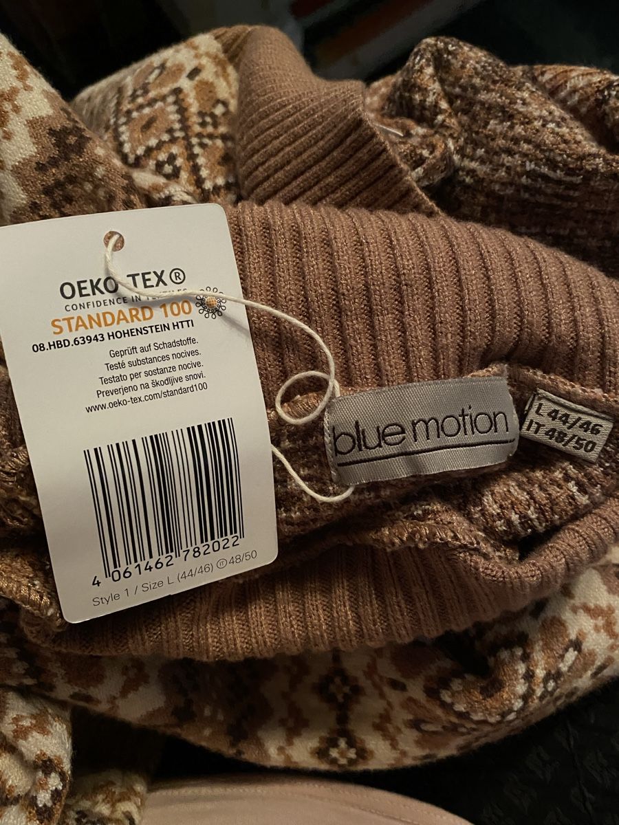 Kleider: Strickkleid – Neu (gemäss Beschreibung) aus Gretzenbach von Cantate 2